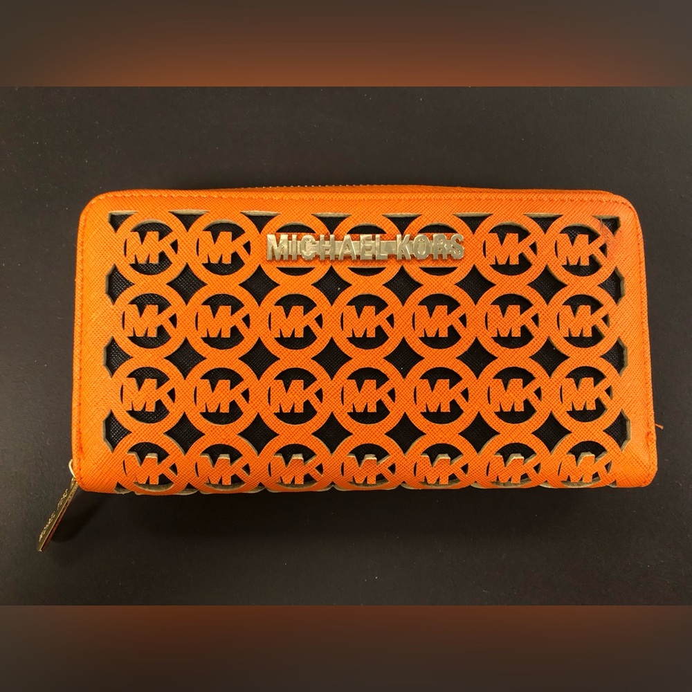 Michael Kors Orange Jet Set Zip Around Wallet